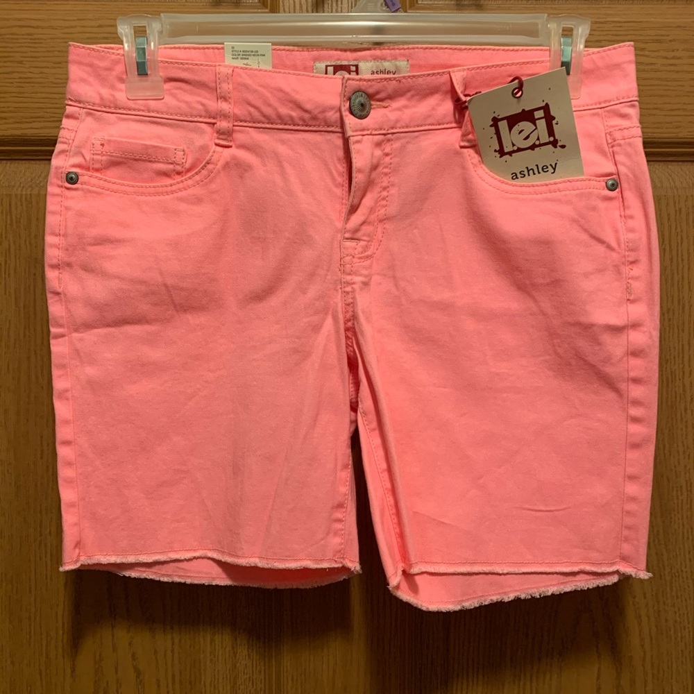 Women’s shorts